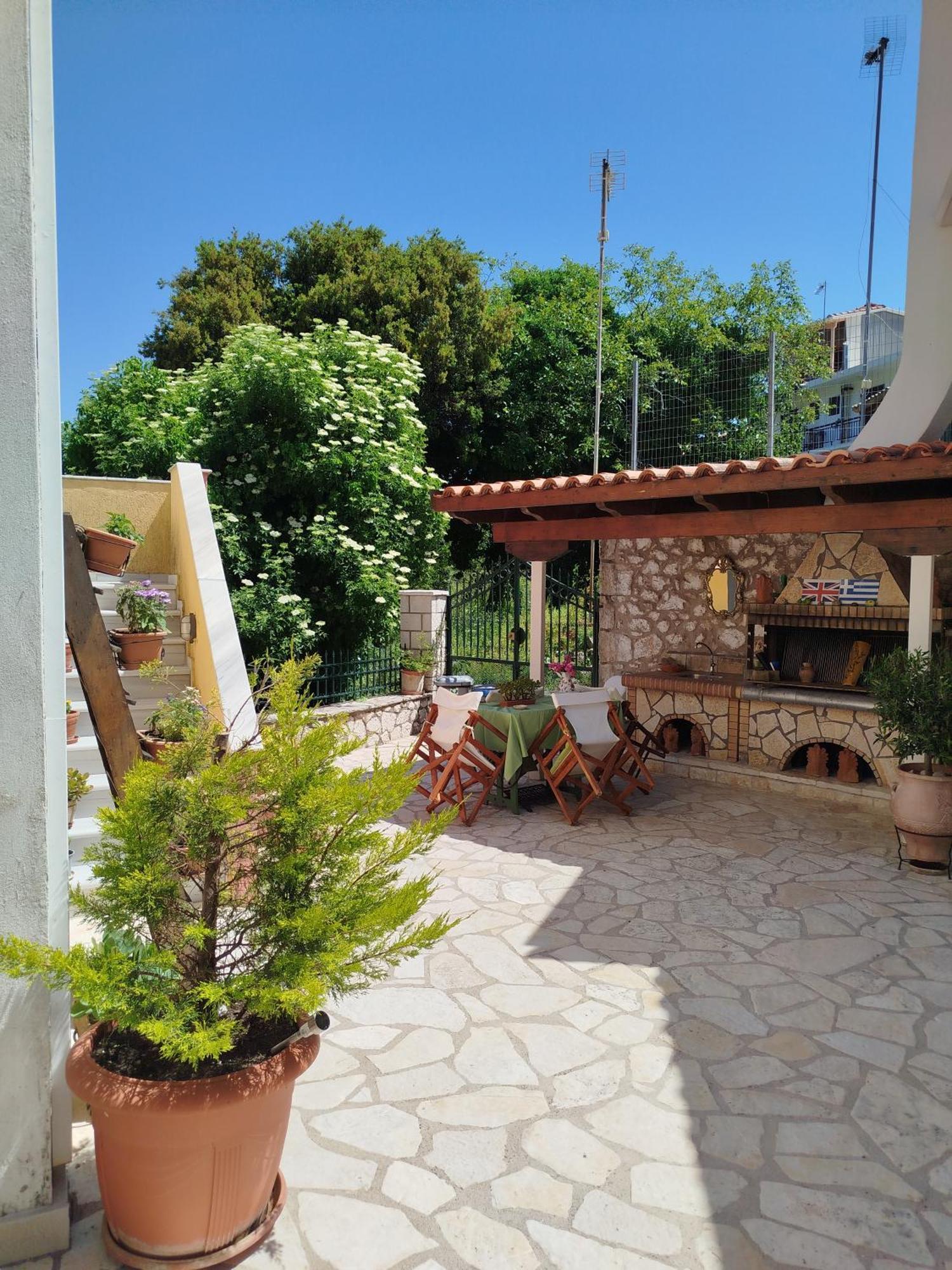 Вилла La Casa Di Bella A Tradional Stone House With Barbecue Karia  Экстерьер фото